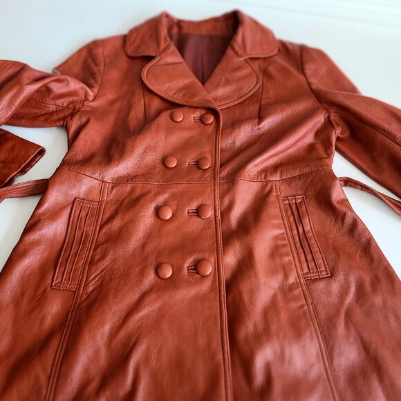 Vintage 1980s 1990s Trojan Fine Leather Sportswear Toronto caramel brown coat. - Picture 7 of 11